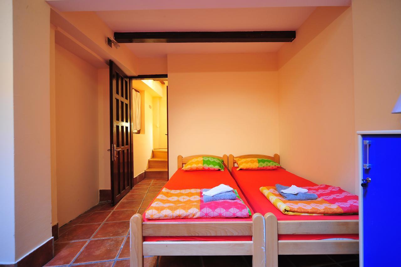 Hostel Bed N Beer Белград Номер фото